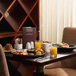 Radisson Blu Hotel, Cork Szálloda 4*