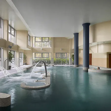 Hotel Radisson Blu & Spa, Little Island Cork 4*