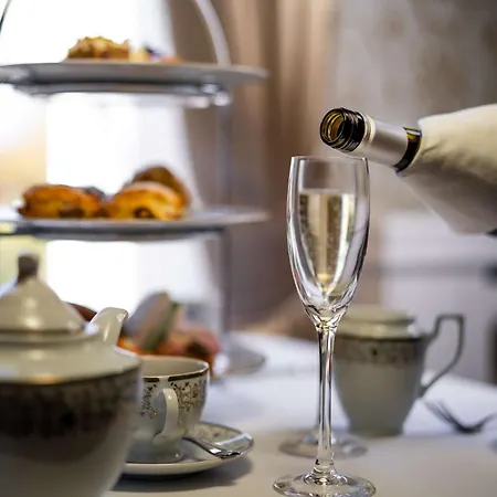 Radisson Blu Hotel, Cork 호텔 Carrigtohill