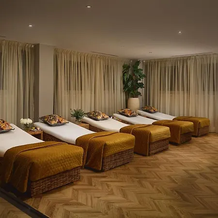 Hotel Radisson Blu & Spa, Little Island Cork 4*