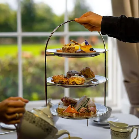 Radisson Blu Hotel, Cork 호텔 4*