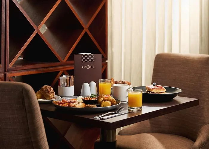 Radisson Blu Hotel, Cork Отель 4*